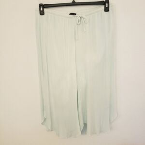 1 State Light Teal Gauzy Ribbed Drawstring Culotte Cropped Pants Size 1X EUC